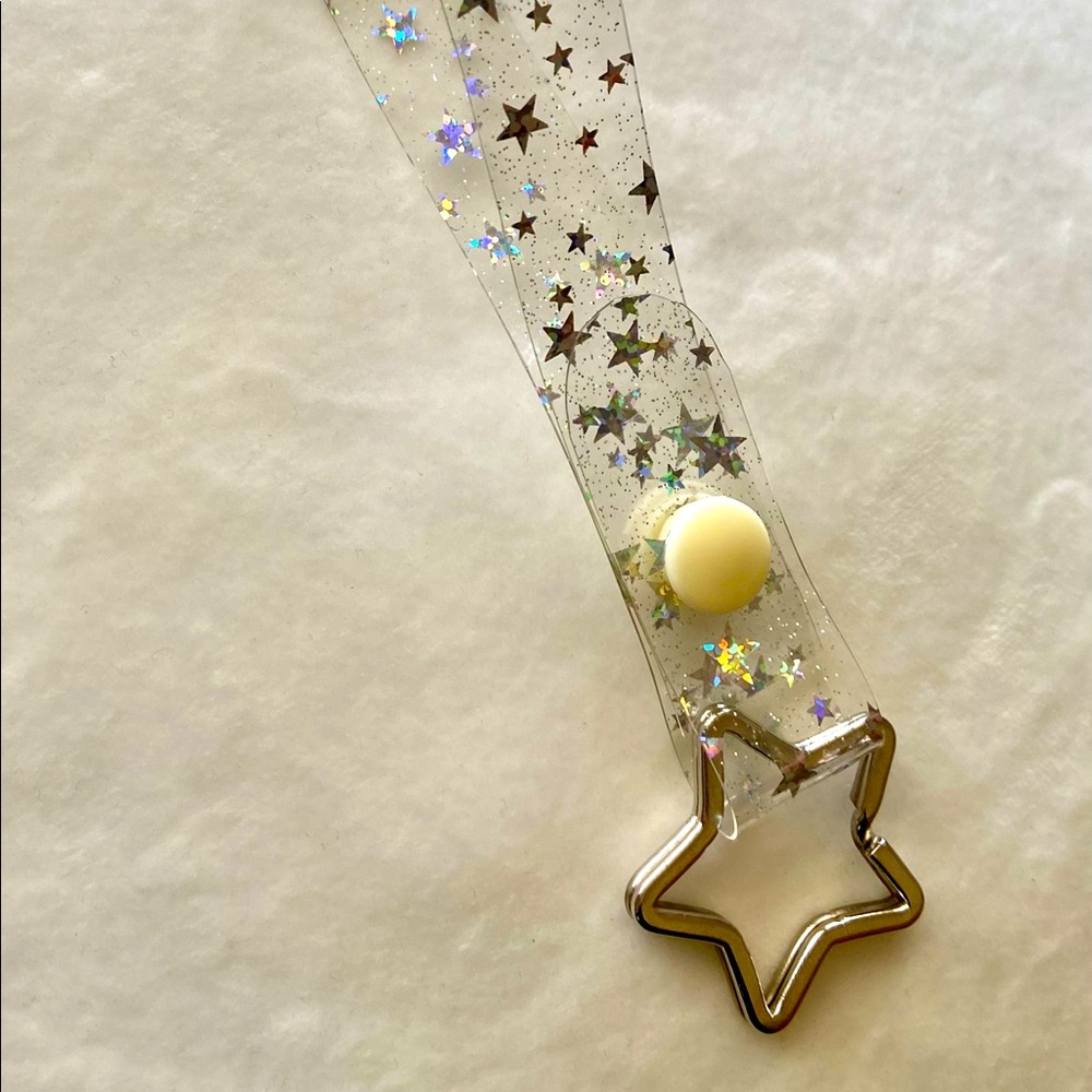Holographic Star jelly key fob with neutral pastel snap